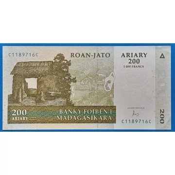 2004. 200 Ariary UNC